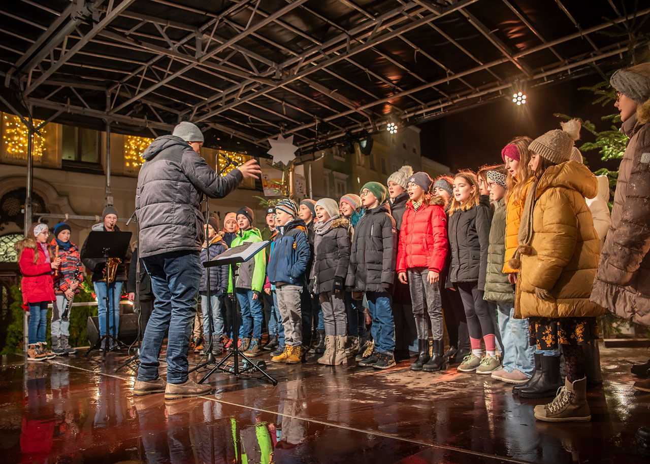 Ried singt Weihnachtslieder